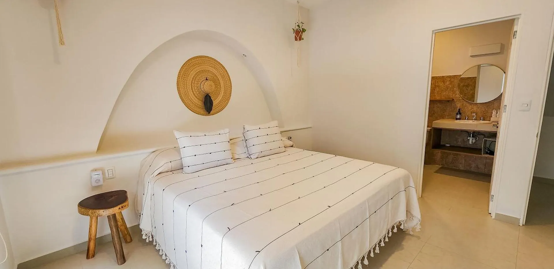Gorgeous Villa In Aldea Zama With Beach Club Access Tulum