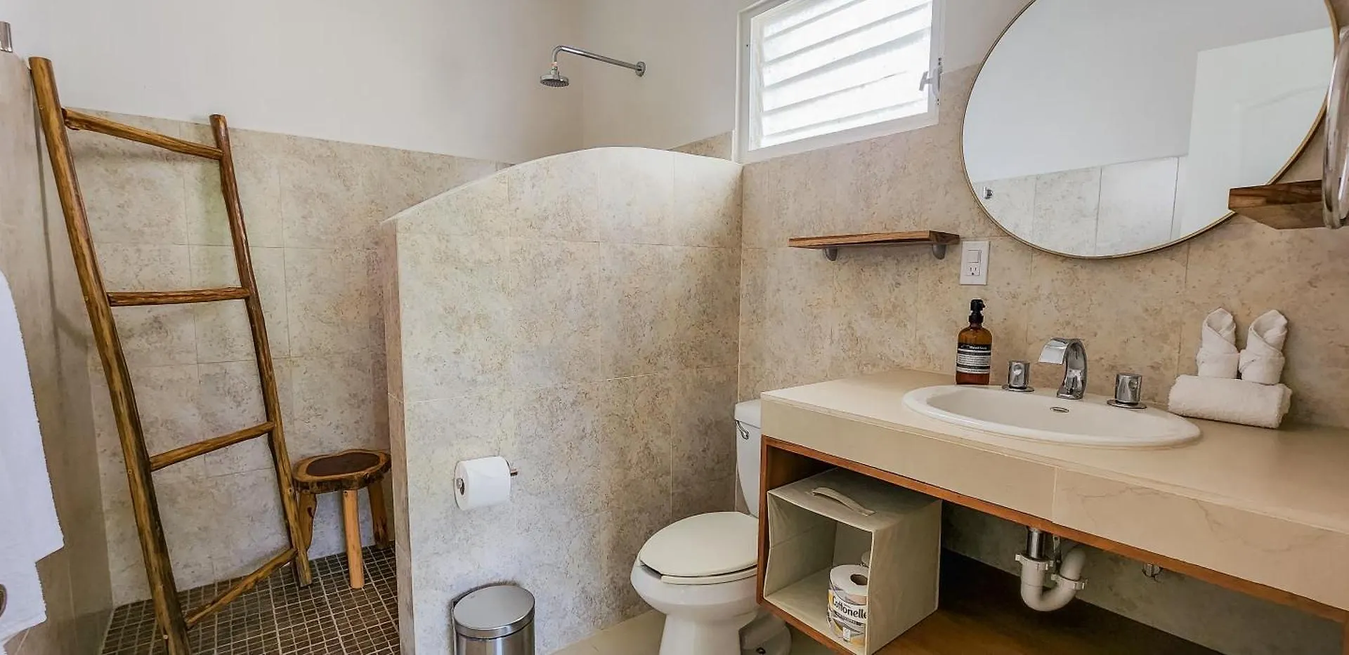Gorgeous Villa In Aldea Zama With Beach Club Access Tulum