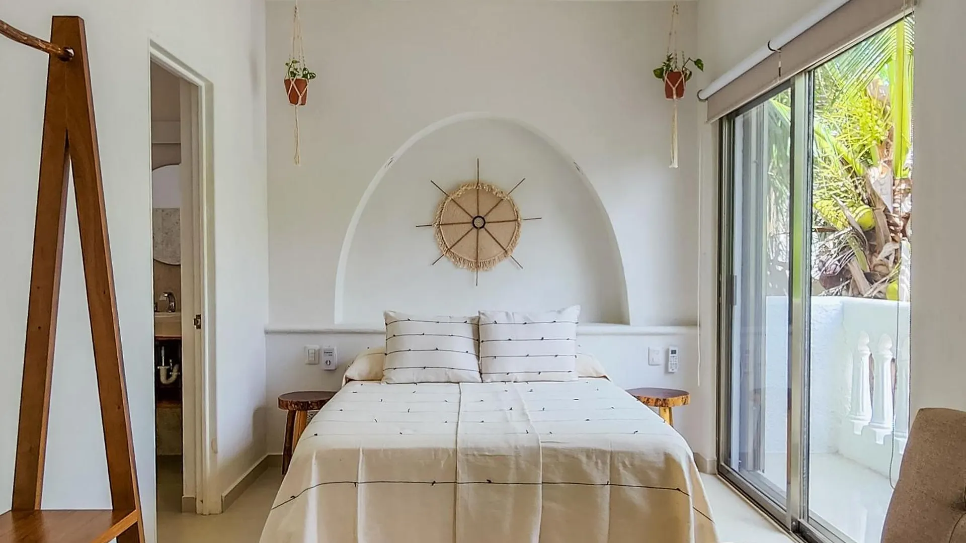 Gorgeous Villa In Aldea Zama With Beach Club Access Tulum