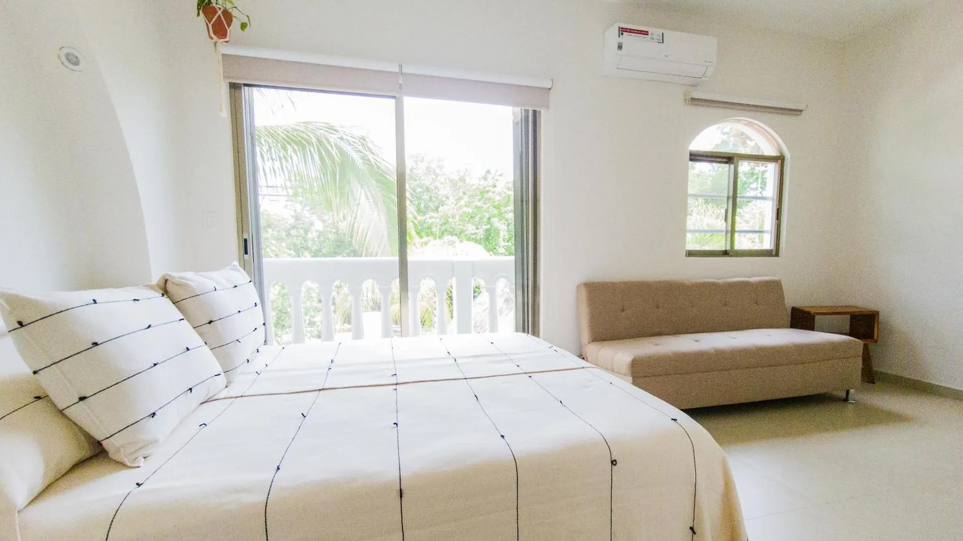 Gorgeous Villa In Aldea Zama With Beach Club Access Tulum